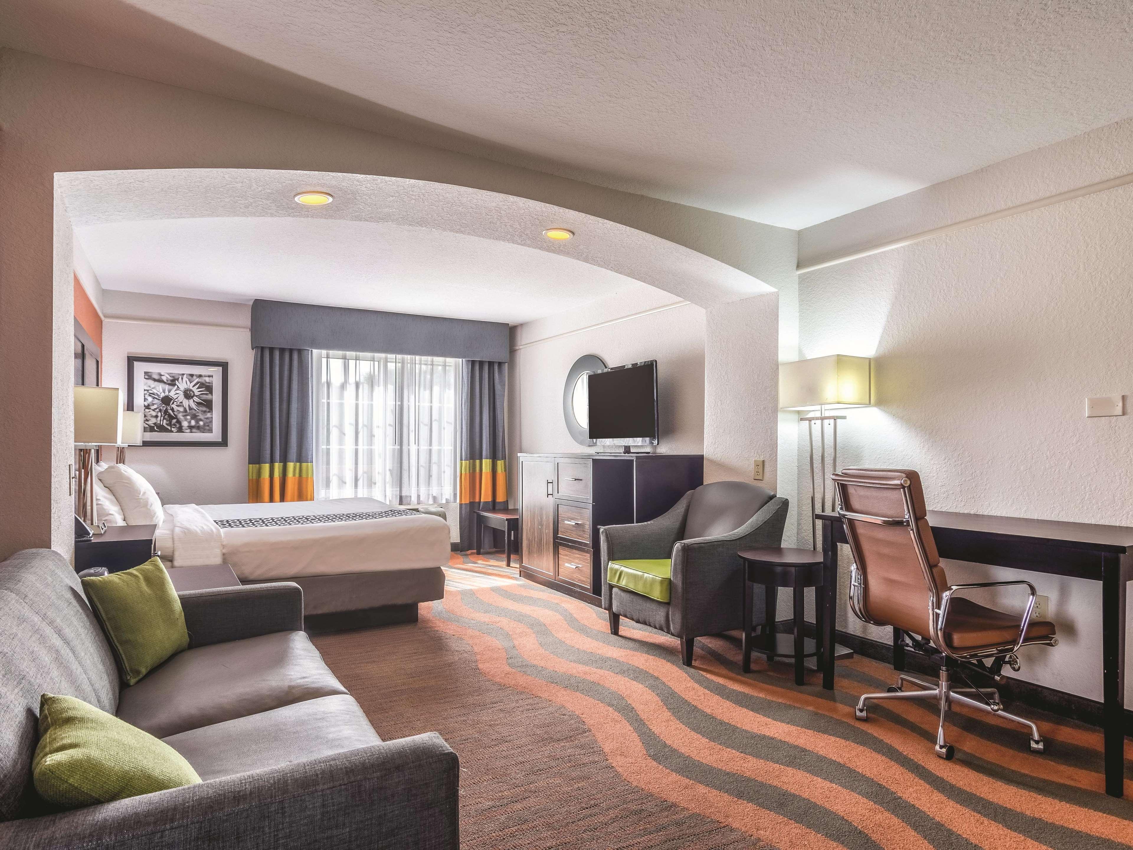 La Quinta By Wyndham Prattville Εξωτερικό φωτογραφία