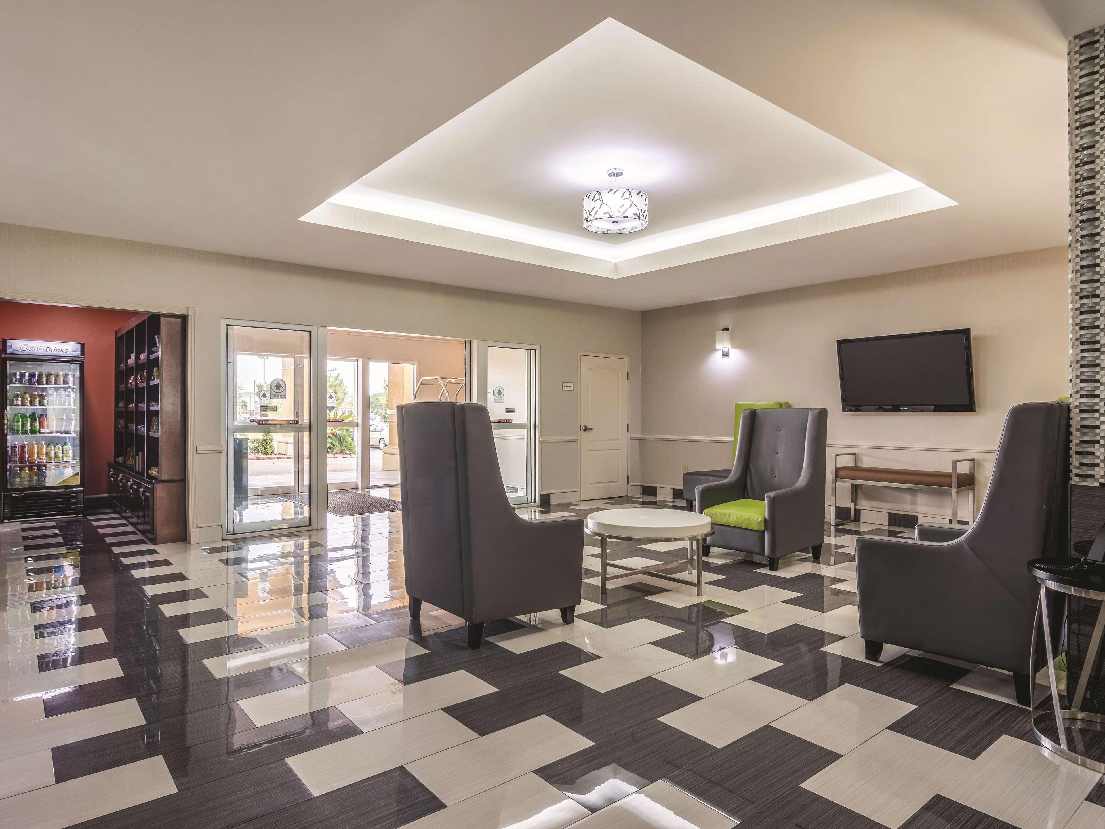 La Quinta By Wyndham Prattville Εξωτερικό φωτογραφία
